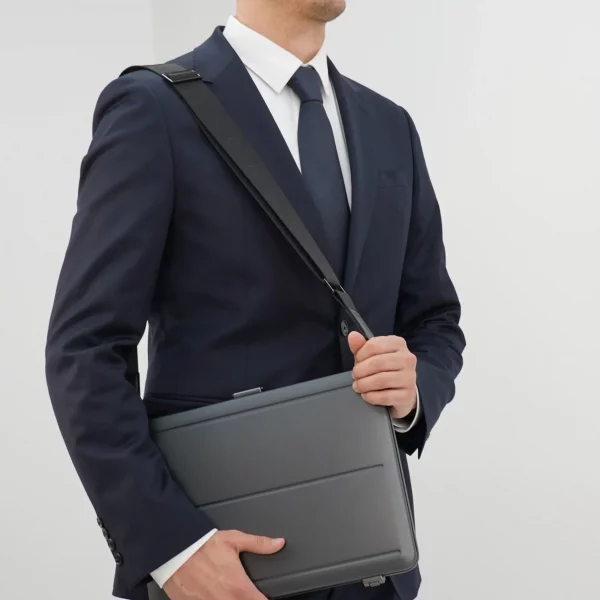 macbook-pro-14-business-case-de